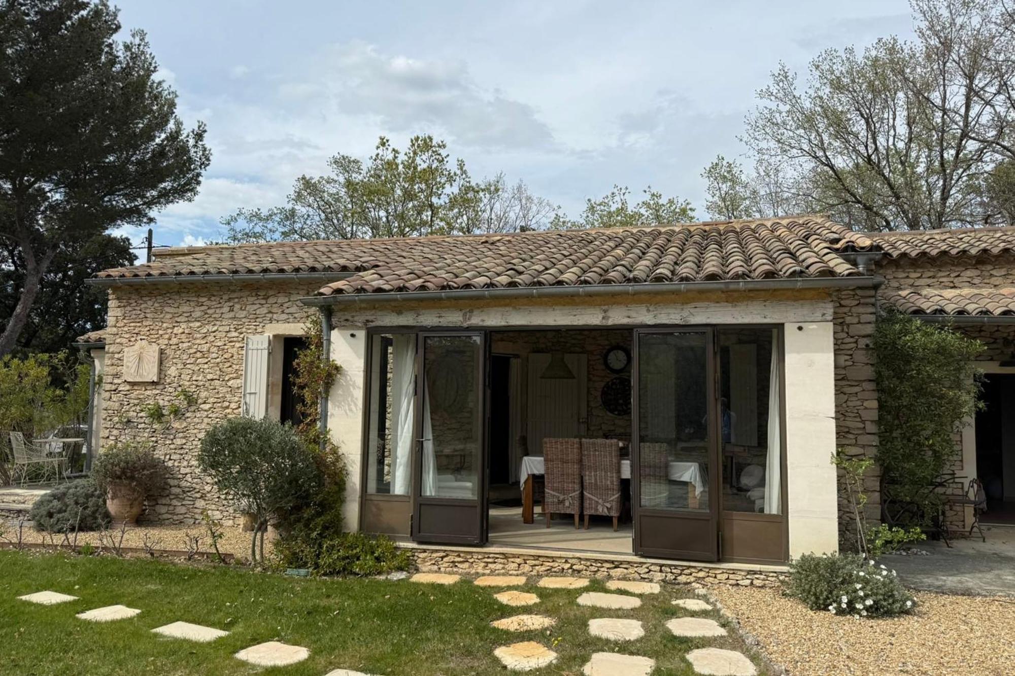 Beautiful Provencal Villa With Pool And Jacuzzi Lacoste  Εξωτερικό φωτογραφία