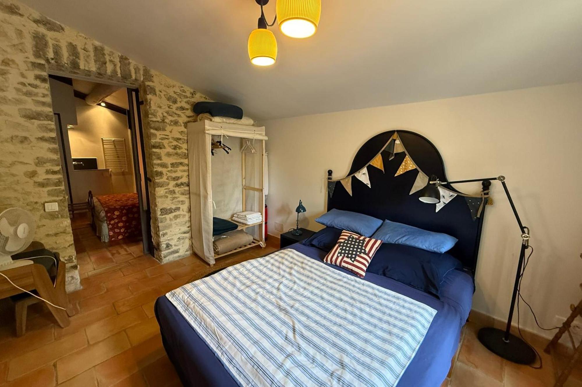 Beautiful Provencal Villa With Pool And Jacuzzi Lacoste  Εξωτερικό φωτογραφία